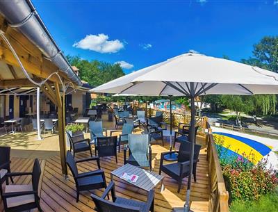 terrace restaurant la pelonie campsite